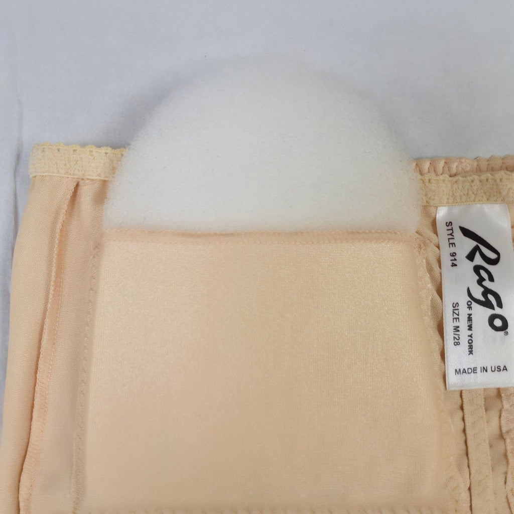 {product_title} in {variant_option_1} - {product_type}