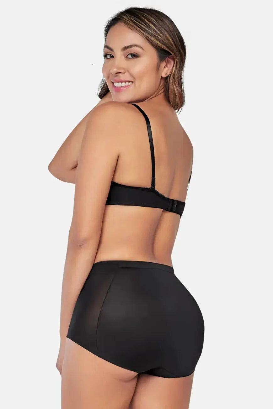 {product_title} in {variant_option_1} - {product_type}