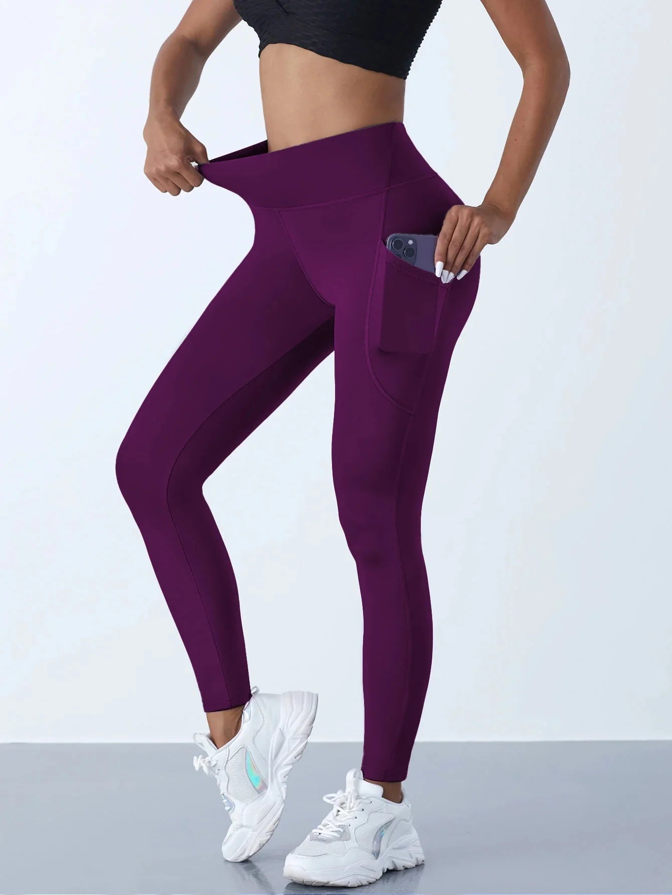 {product_title} in {variant_option_1} - {product_type}
